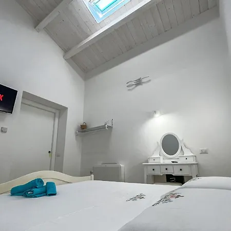 Dimora Orru - Uva Bed & Breakfast Càbras